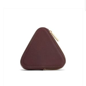 CUYANA TRIANGLE POUCH BURGUNDY